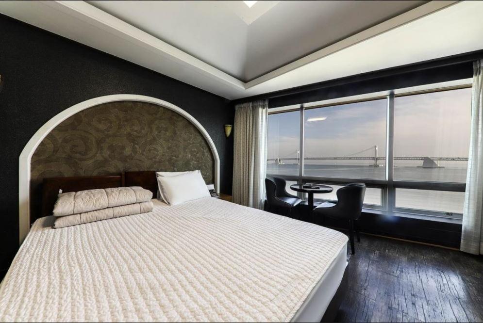 Bridge Hotel Pusan Exteriér fotografie